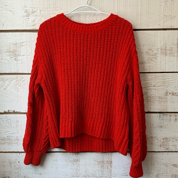 Pull rouge - Picture 1 of 3